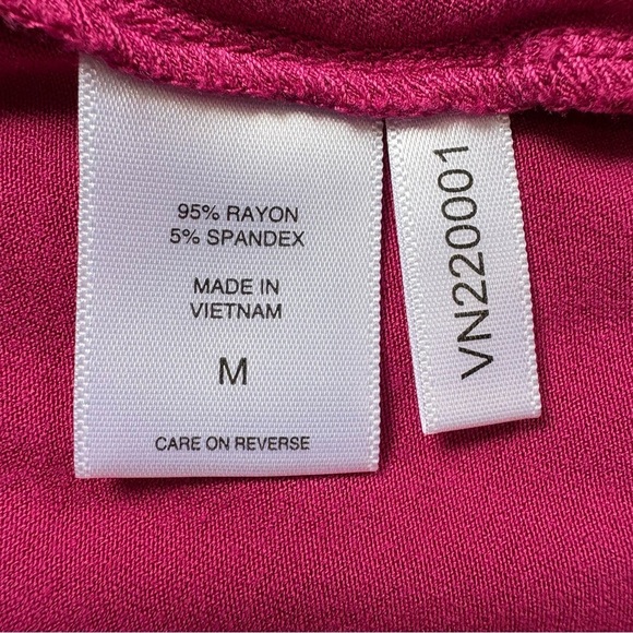 New York & Company Blouse Cut Out Halter Relaxed Fit Tank Top Medium Pink - Picture 4 of 7